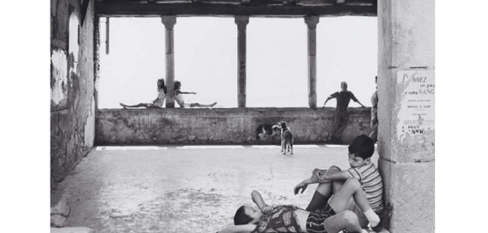 ©Henri Cartier-Bresson Simiane la Rotonde, France 1969 Fondation Henri Cartier-Bresson Magnum Photo